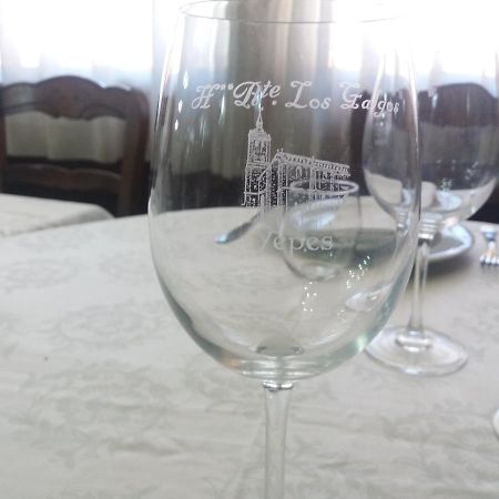 Yepes Hostal Los Galgos מראה חיצוני תמונה