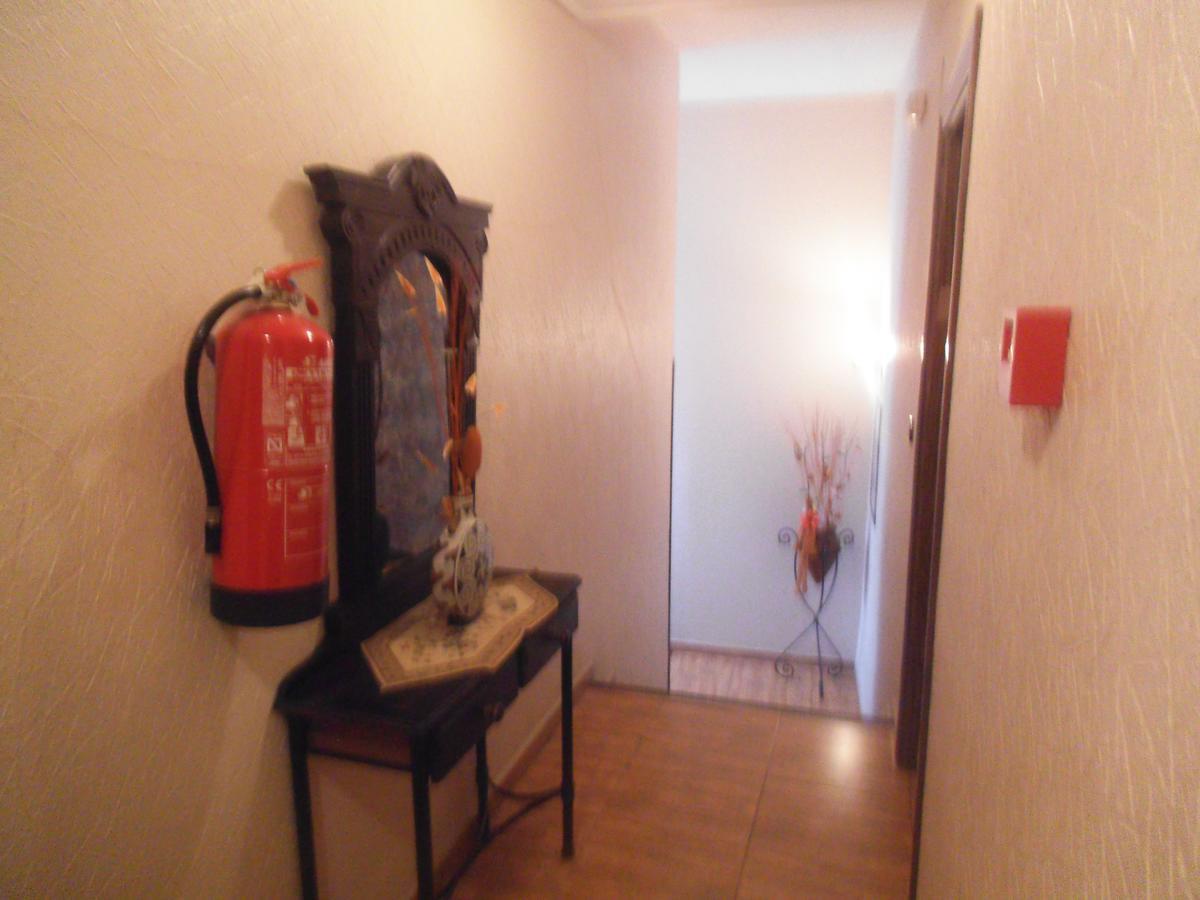 Yepes Hostal Los Galgos מראה חיצוני תמונה